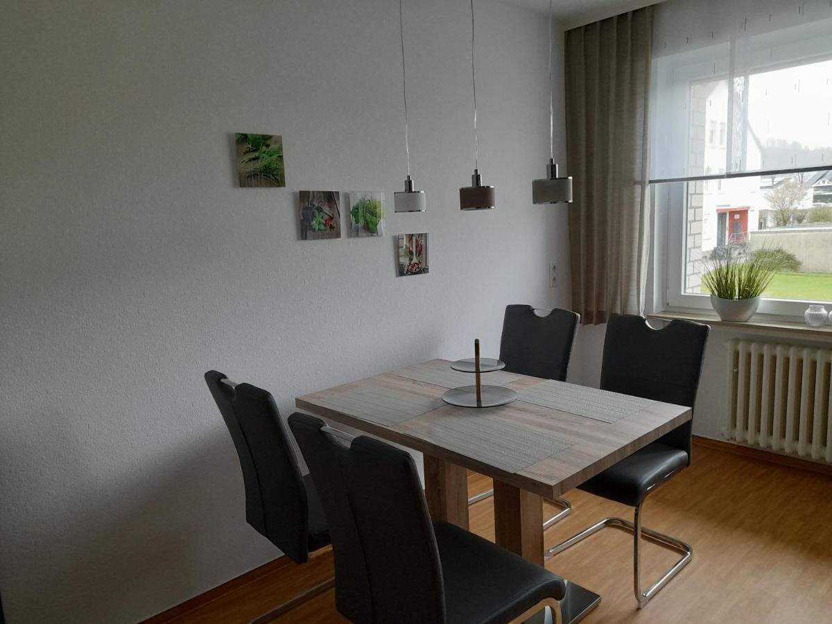Ferienwohnung Und Gaestezimmer Iburgblick Бад-Дрібург Екстер'єр фото