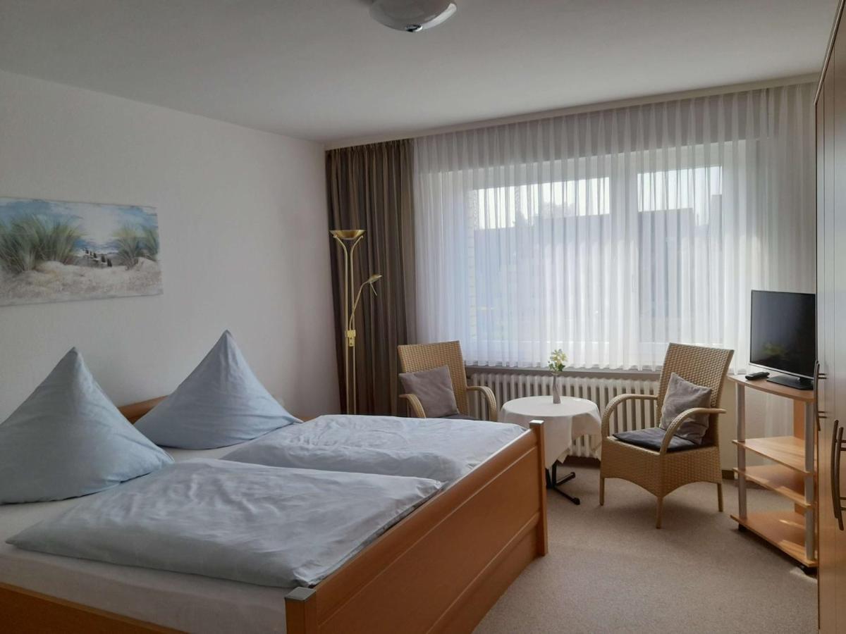Ferienwohnung Und Gaestezimmer Iburgblick Бад-Дрібург Екстер'єр фото
